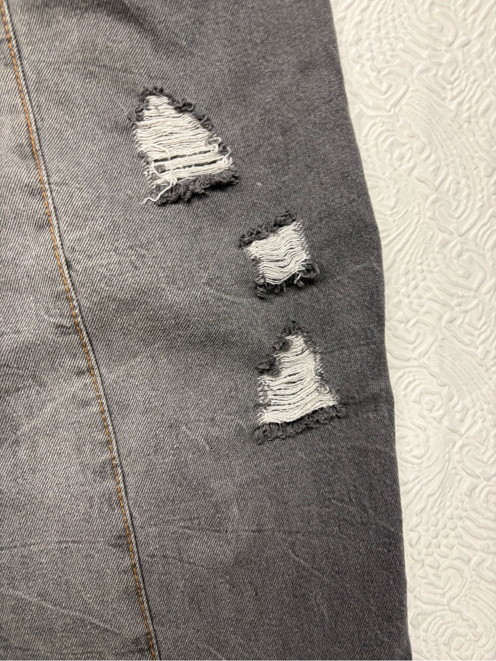 Gray Denim Overalls with Contrast Stitching - Size 2XL - Picture 4 of 10